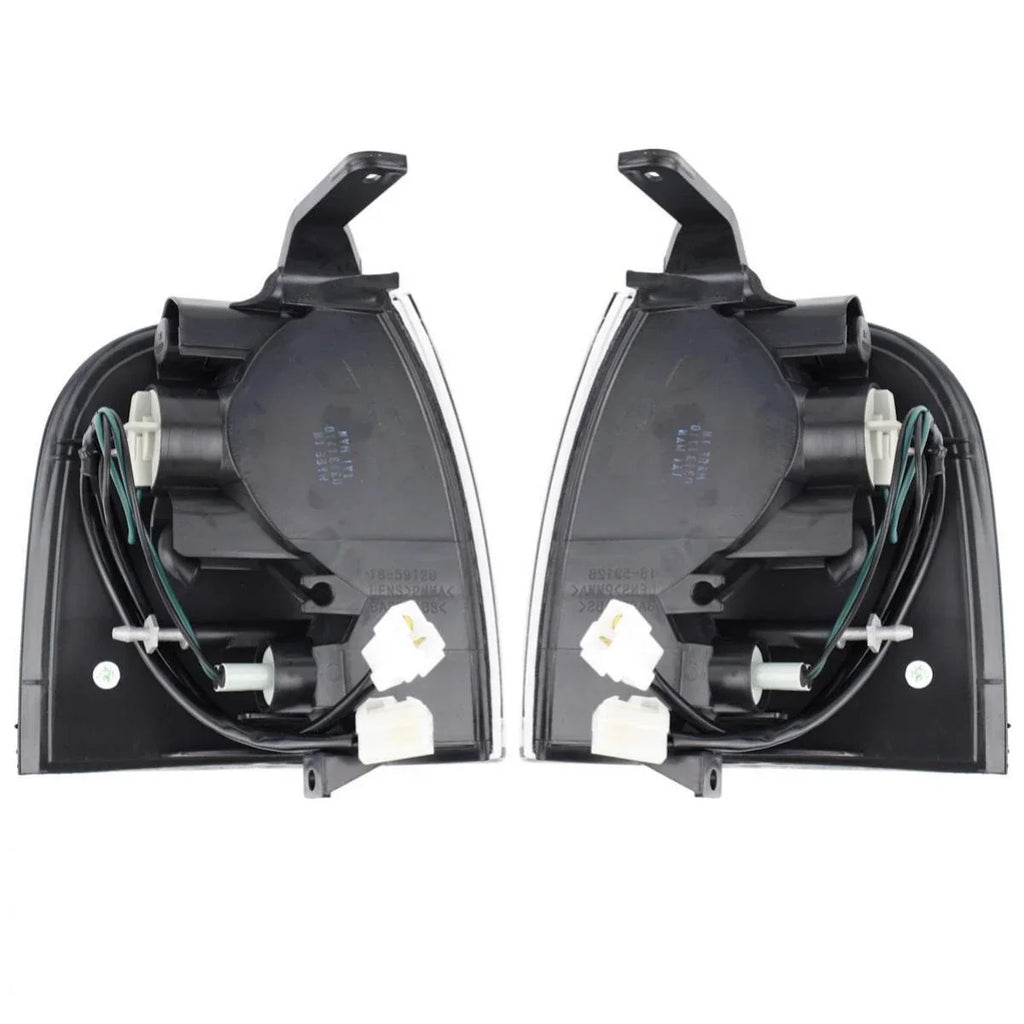 Corner Light Indicator Lamp Pair Fits Ford Ranger Thunder XL Pickup 2002-05 D06