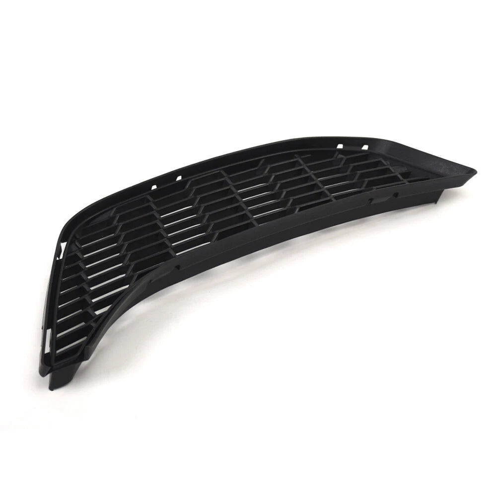 Left Front Bumper Fog Light Grille for BMW M3 M4 F80 F82 F83 (2012–2018)