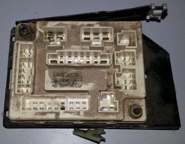 Dash Fuse Box with Fuses for Thunderbird Cougar (1989–1993)