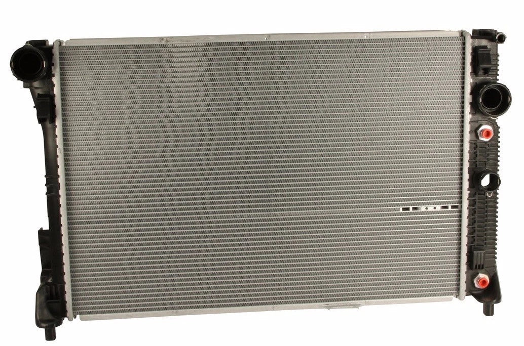 Nissens Radiator for Mercedes W204 W207 W212 C300 C350 GLK350 E350 (2007–2015)