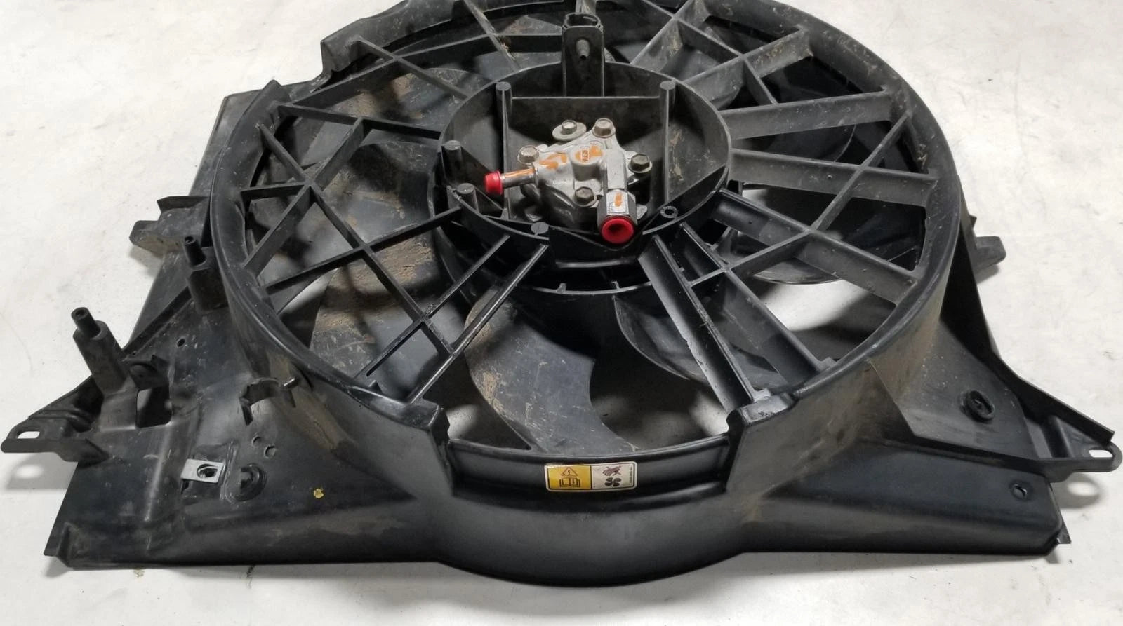 Radiator Fan Motor for Lincoln LS (2000–2002)