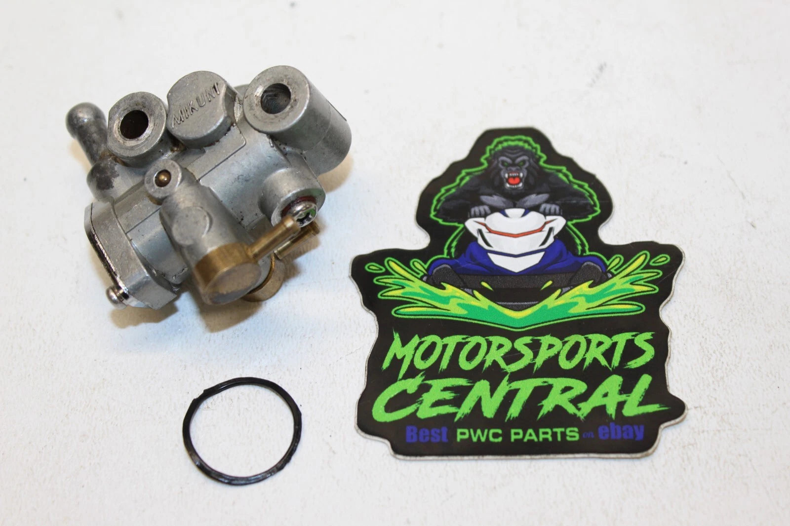 Oil Inject Pump for Yamaha Wave Venture Raider XL Runner VXR 650 700 701 760