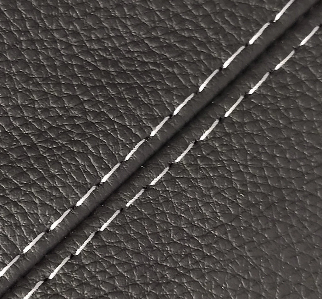 Leather Synthetic Automatic Boot for Mercedes Benz Class C (2001–2009)