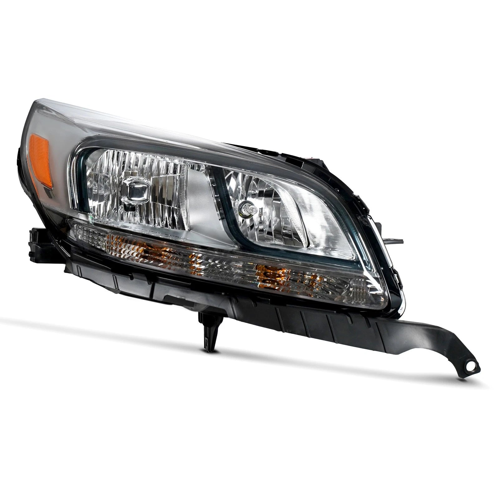 Right Passenger Side Halogen Headlight for Chevy Malibu LS (2013–2016)