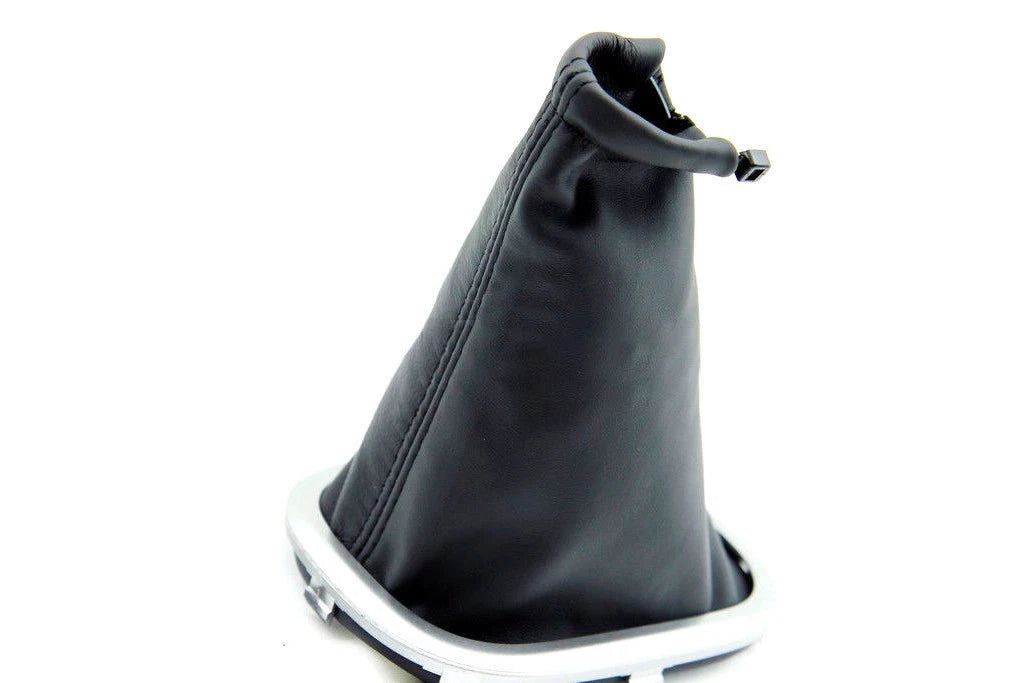 Leather Shift Boot Cover for Nissan Versa (2007–2012) Black