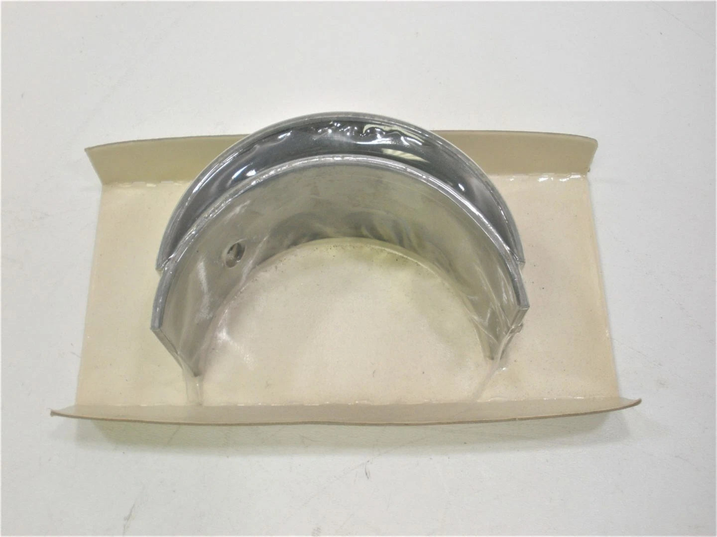 Set of 2 Big-End Bearings for Volvo Penta D100 TD100 Diesel Engine (OEM)