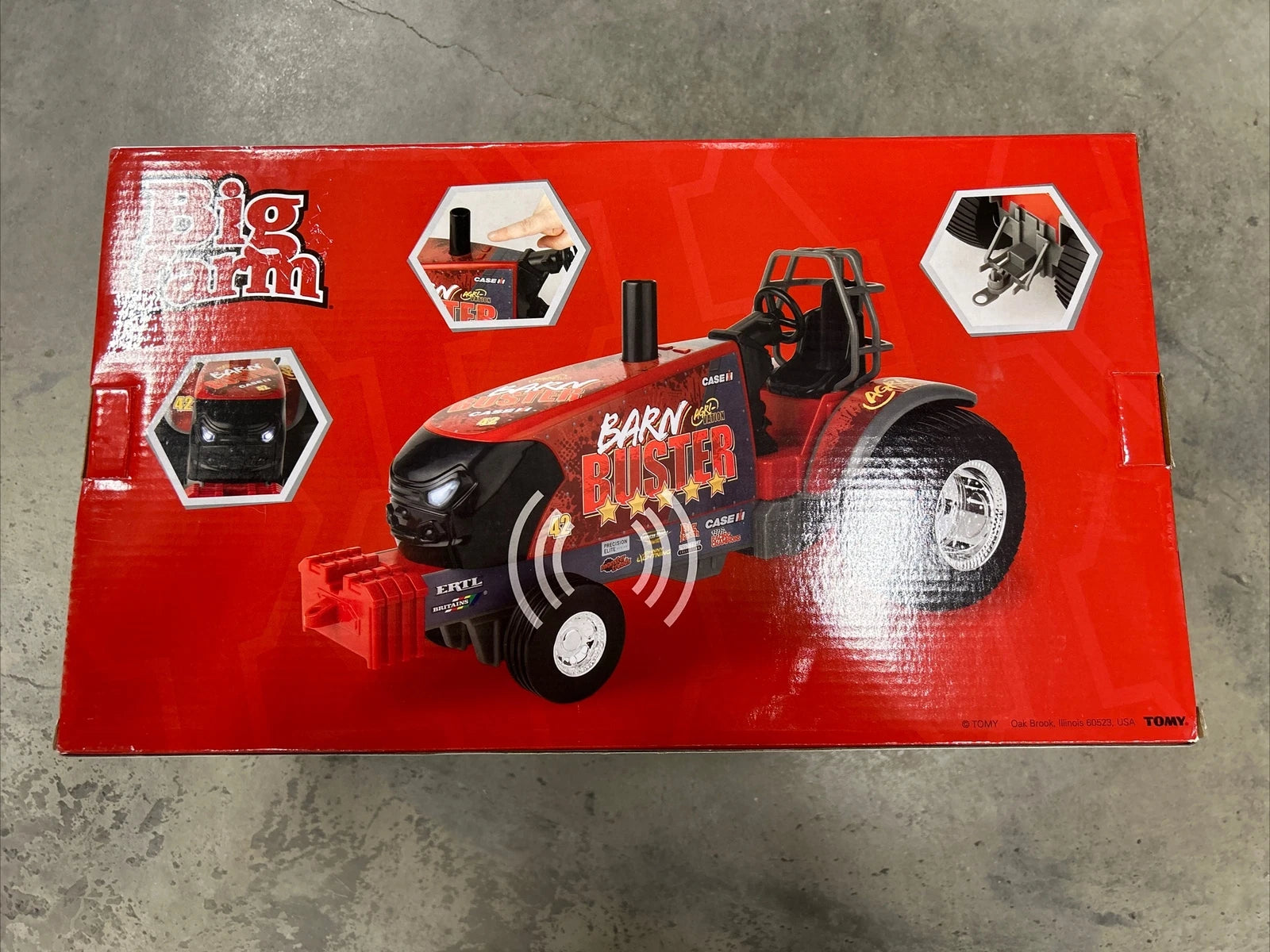 ERTL 1/16 Big Farm Case IH Barn Buster Pulling Tractor