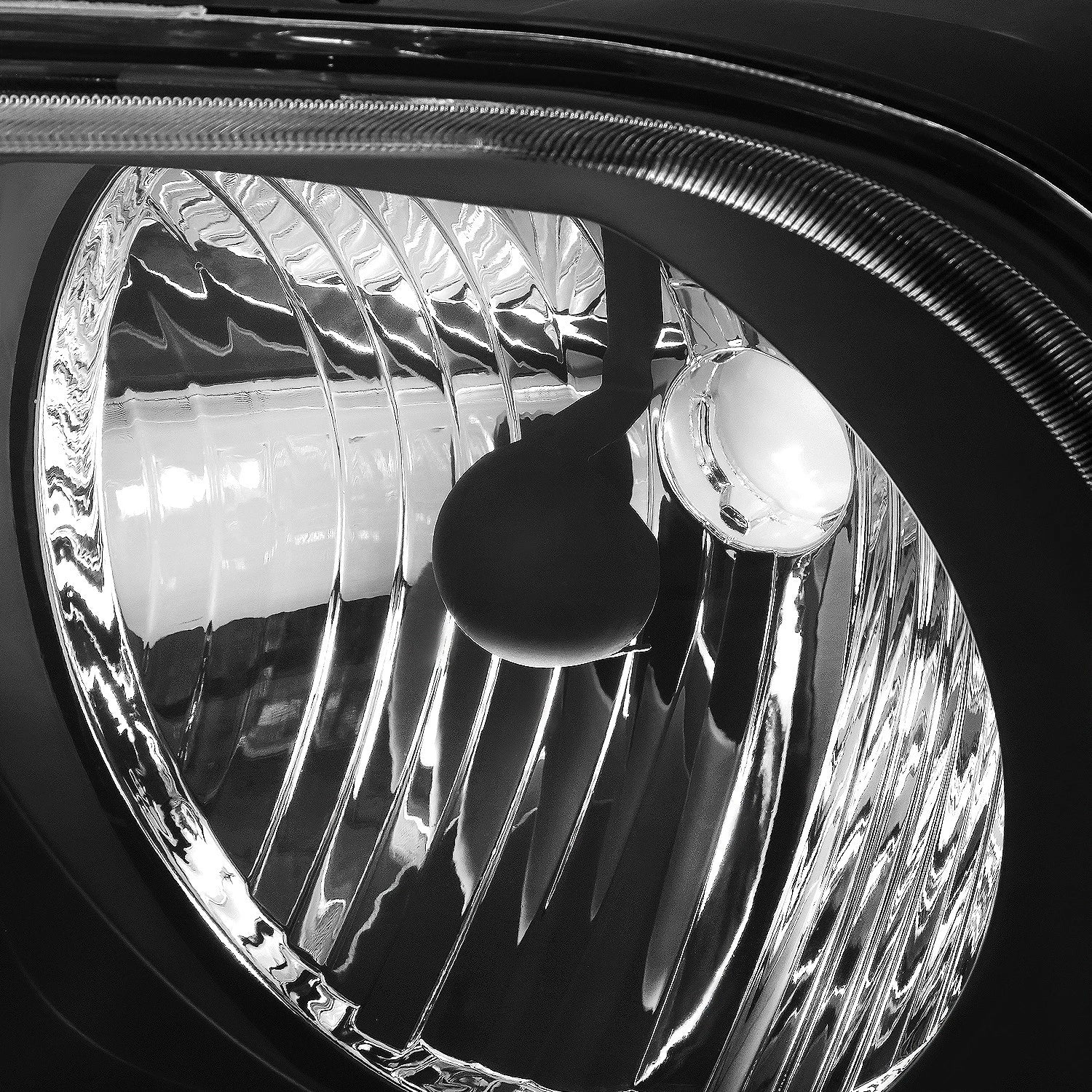 Pair of Black/Clear Corner Headlights for Ford Mustang (2005–2009)