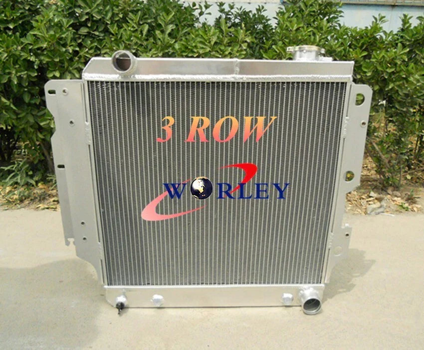 Aluminum Radiator & Fan for Jeep Wrangler YJ, TJ, Chevy Engine (1987-2006)