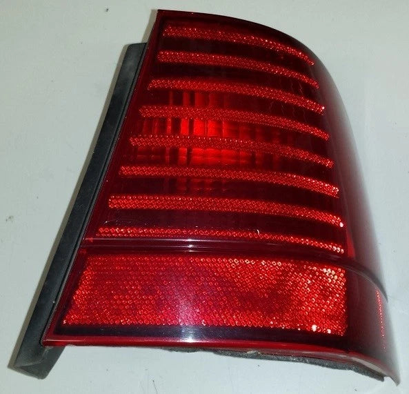 Corner Brake Tail Light for Ford Thunderbird (1989–1991)