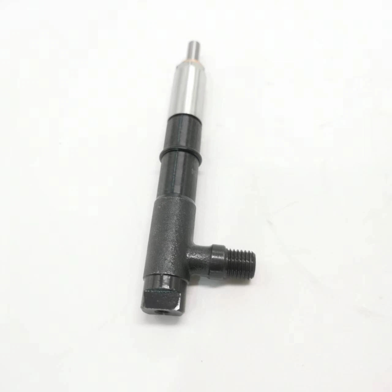 4X Fuel Injector 6680776 1C050-53004 for Bobcat A300 S220 S250 S300 T250