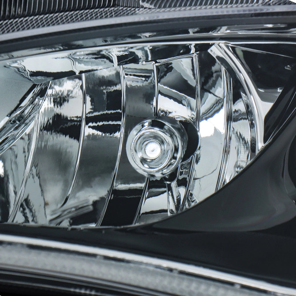 Driver Side HID Headlight with LED DRL for Chrysler Pacifica (2017–2020)