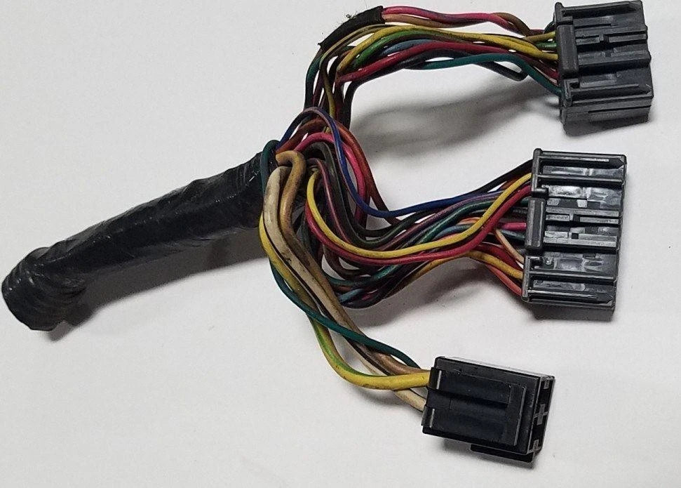 Keyless Entry Computer Harness Pigtail for Lincoln Mark VIII (1997–1998)