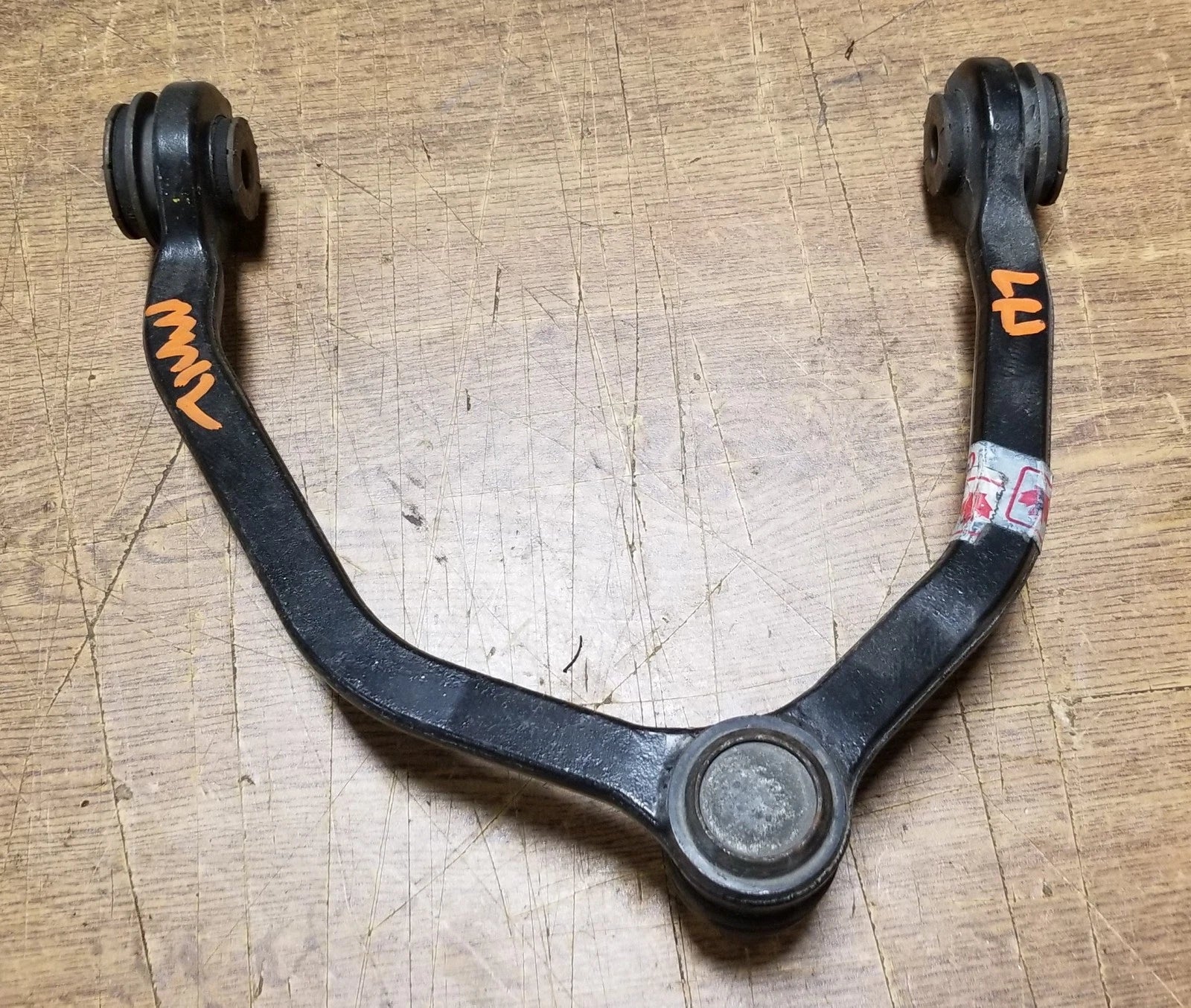 Front Upper Control Arm for Ford Thunderbird Cougar (1989–1997) TRW
