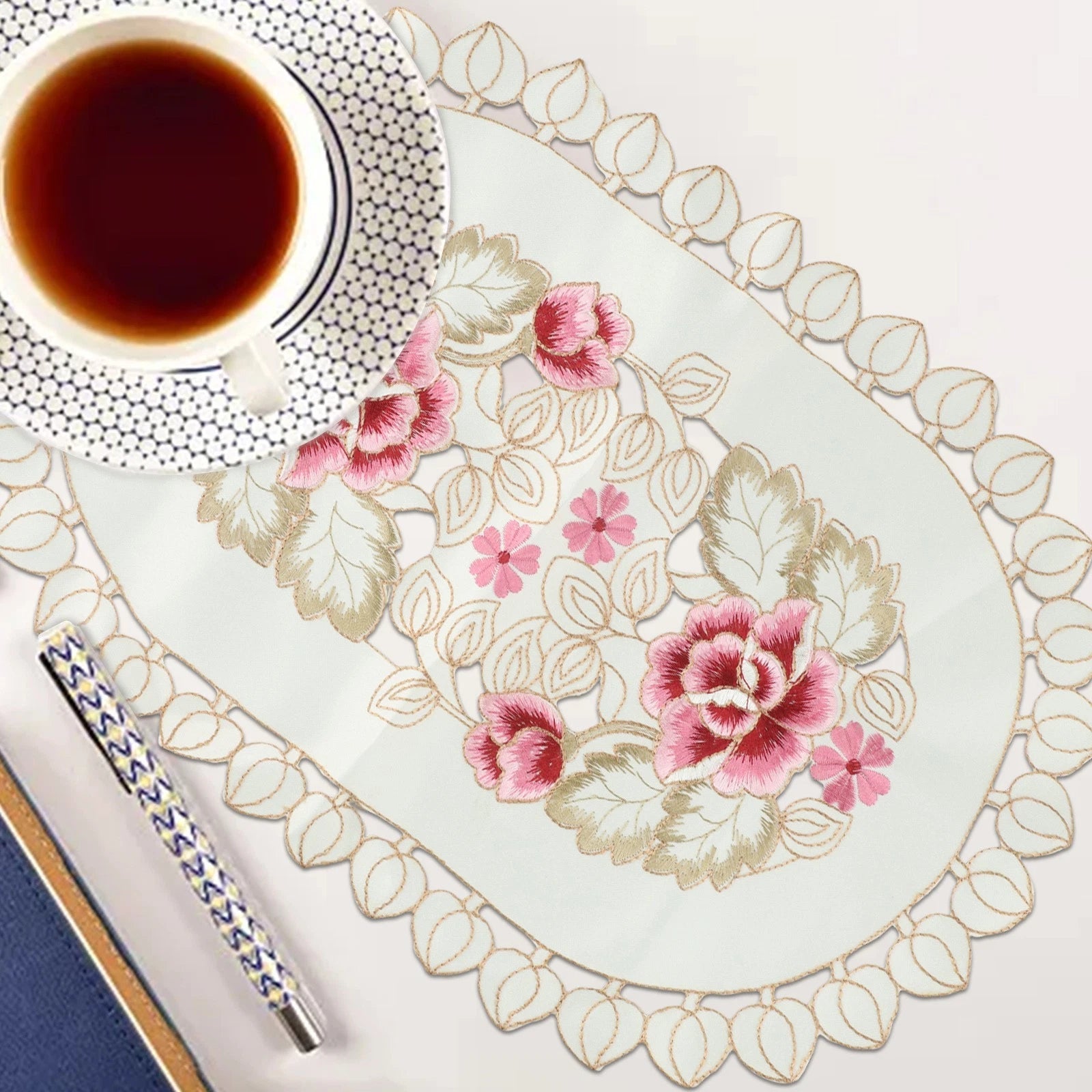 Set of 4 Oval/Rectangle Lace Floral Table Placemats 30x45cm Home Decor