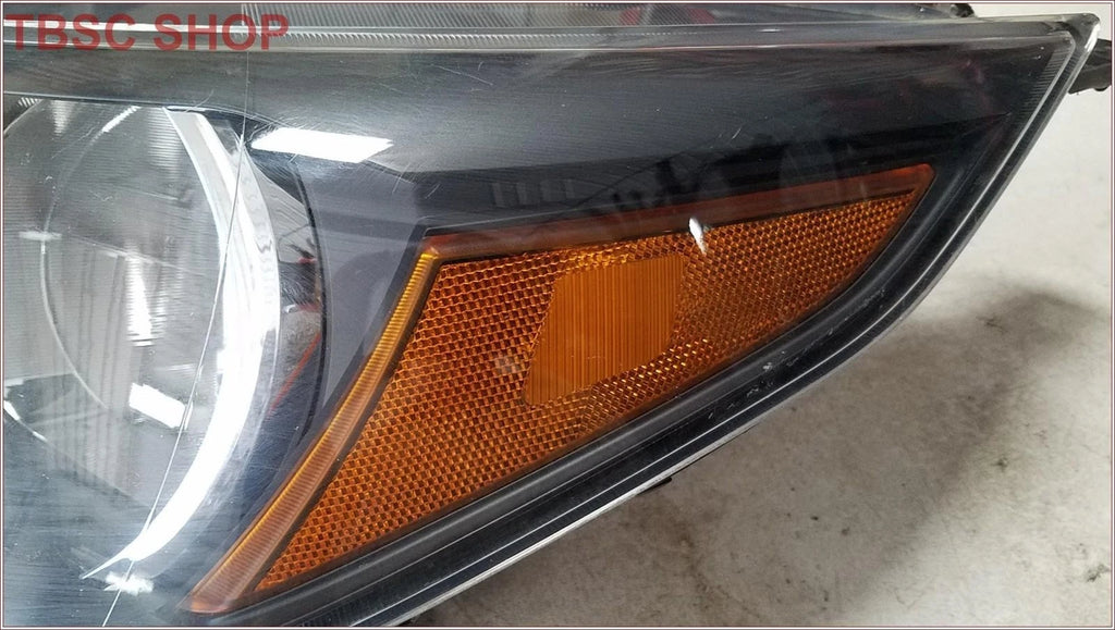 Left Headlight for Honda CR-V (2015–2016) OEM Halogen