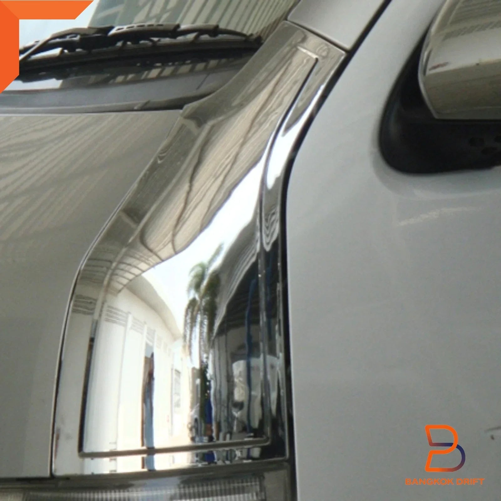 Chrome Front Side Hood Body Cover Trim for Toyota Hiace Commuter (2005-2019)