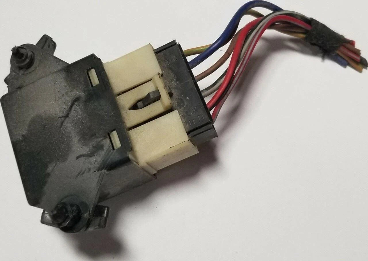 Relay Pigtail for Lincoln Mark VII (1990–1992) E43B19A367AA E43B 19A367 AA