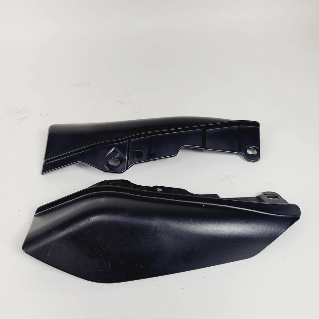 Set of 2 Matte Black Mid Frame Wind Deflectors for Harley Touring (2009–2023)