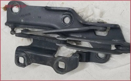 Set of 2 Hood Hinges for Jaguar XJ8 XJR (2004–2009)