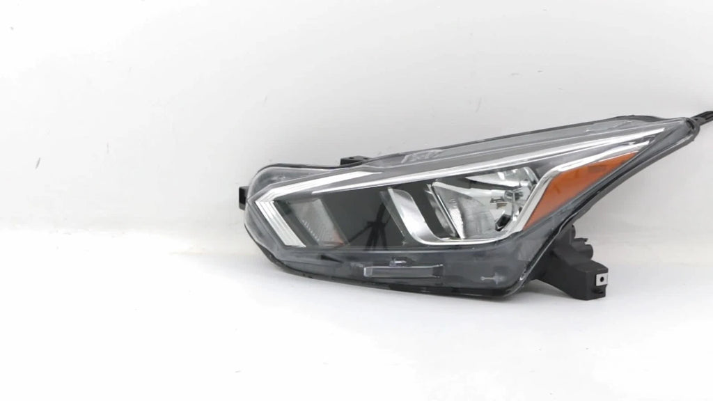 Driver LH Side Chrome Halogen Headlight Assembly for Nissan Versa (2020â2021)