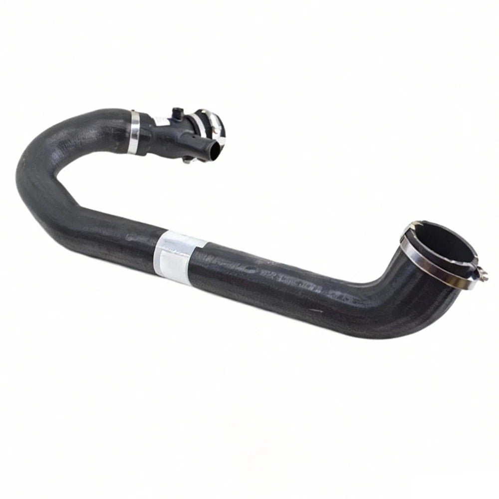Intercooler to Throttle Body Hose for Range Rover Evoque 2.0L (2012–2019) LR024305