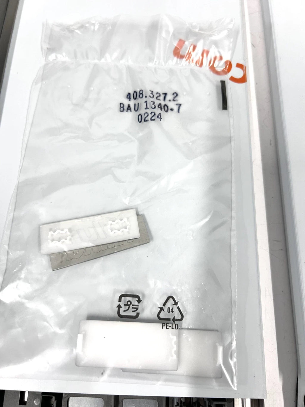 Blum Legrabox Zarge R + L Slides for Automotive Applications (770C450-03-01)