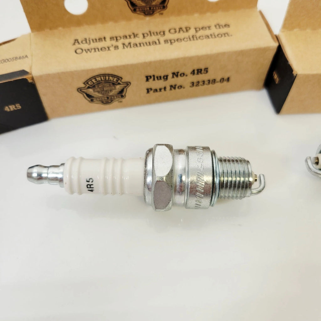 Set of 2 Spark Plugs for Harley-Davidson XL (1971–1978) 4R5 OEM 32338-04
