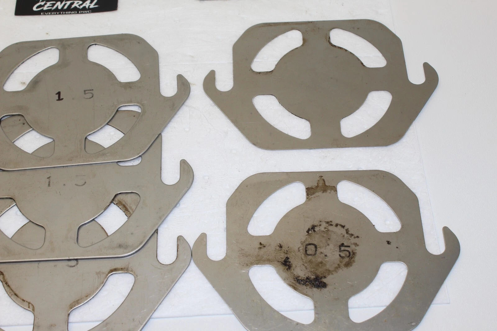 Shim Set for Honda Aquatrax R12X R12 F12 F12X (OEM 50202-HW1-680 50209-HW1-680)