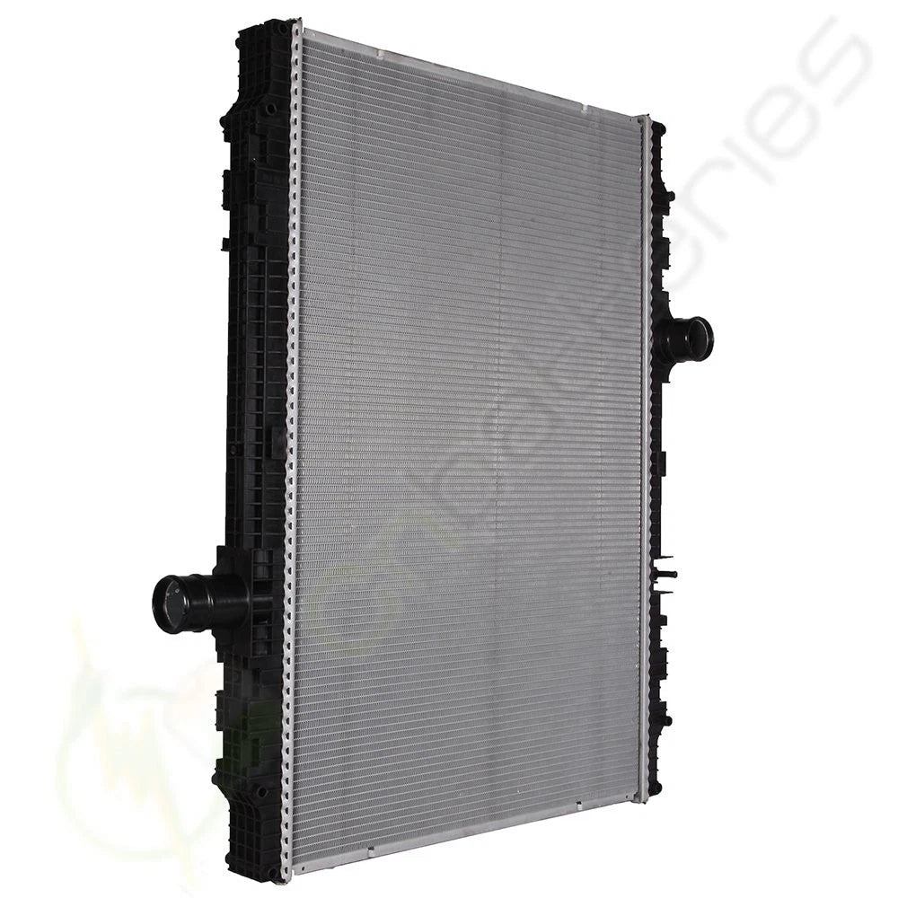 Aluminum Truck Radiator for Kenworth T400, Peterbilt 330 (2011–2013)