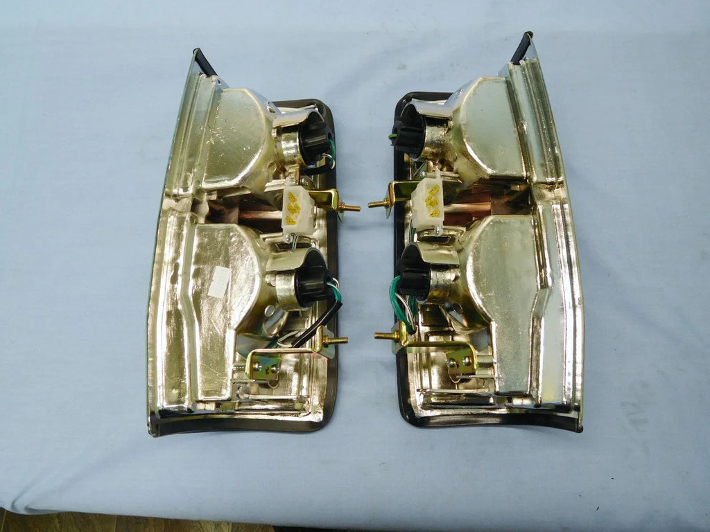 LH & RH Tail Light Lamps for Datsun 720 (1983-1985)