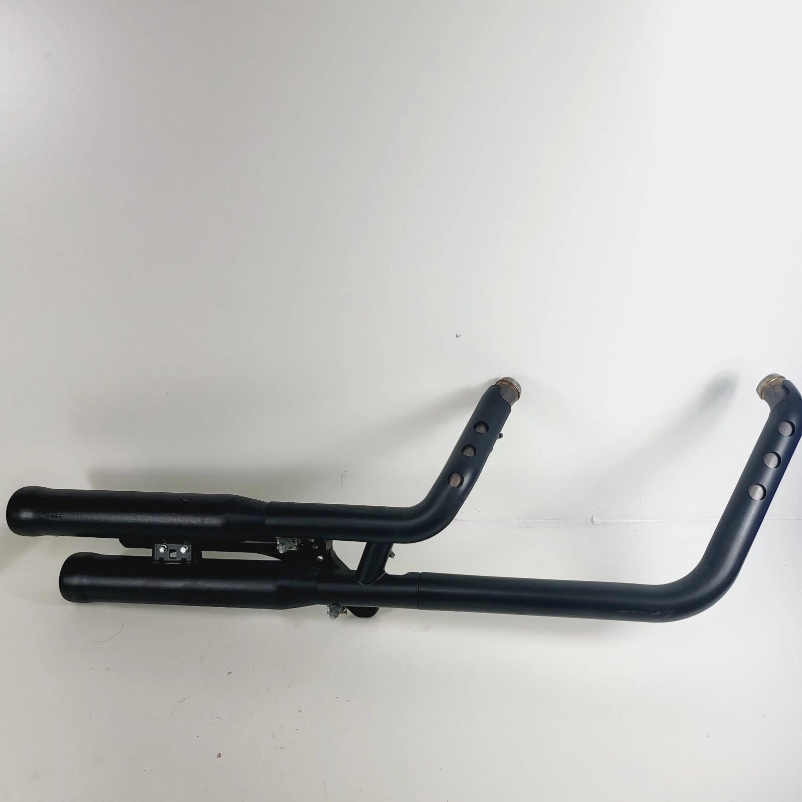 Cobra Slip-On Mufflers for Harley M8 Street Bob (2018–2020)