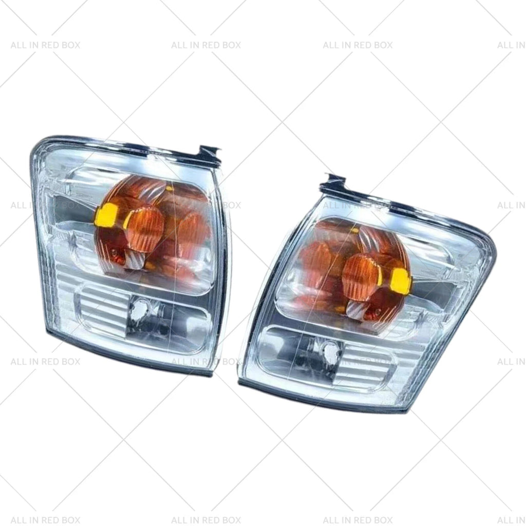 Front Indicator Corner Park Light for Hilux KZN165R VZN167R (1999–2005)