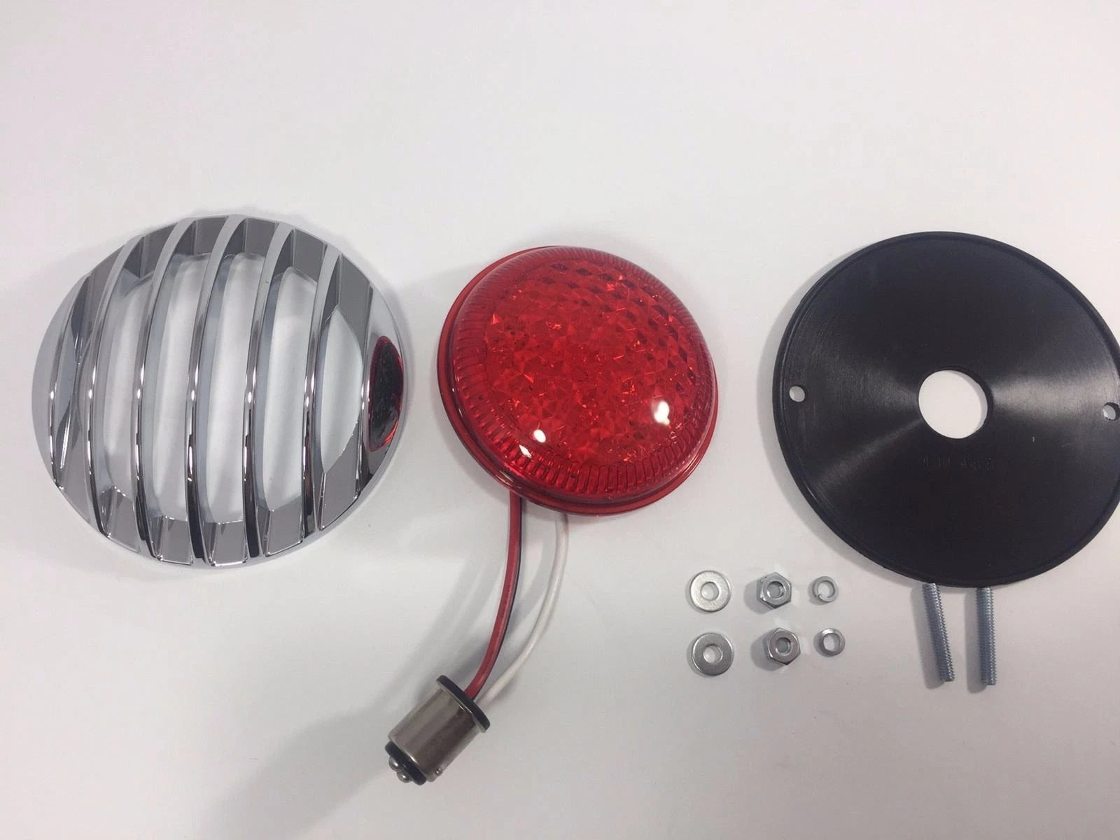 LED Tail Lights Flush Fit for 1933–1936 Ford Hot Rod Chrome Finned Grill
