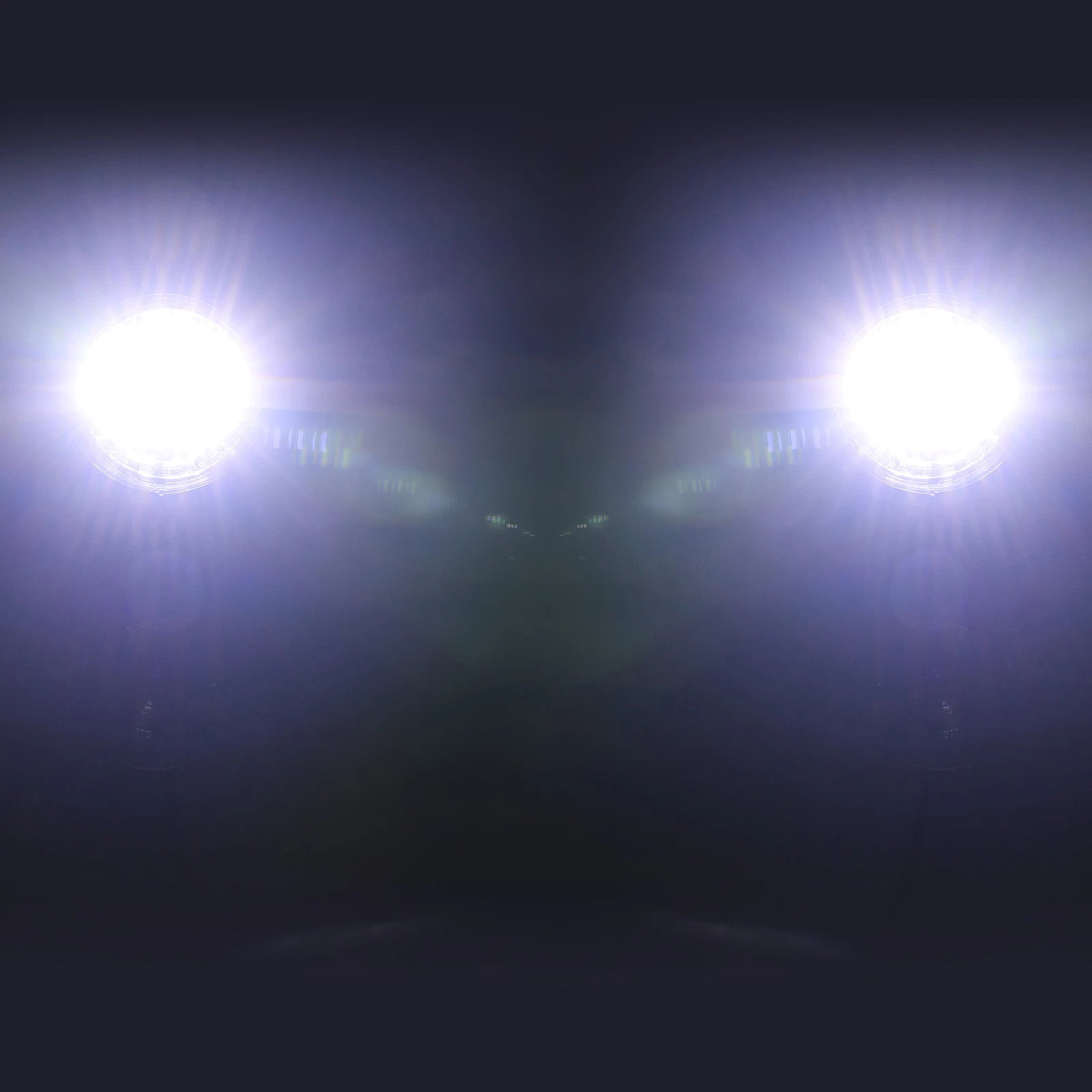 Set of 2 LED Spot Passing Lights for Harley Road King (2014–2024)