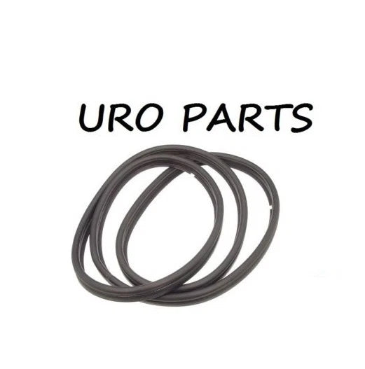 Trunk Seal for Mercedes W201 190E 190D (1982–1993) APA/URO 201 750 00 98