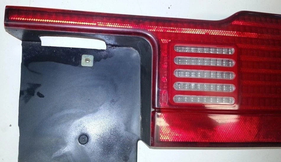 Trunk Reflector for Ford Thunderbird SC (1989–1991)