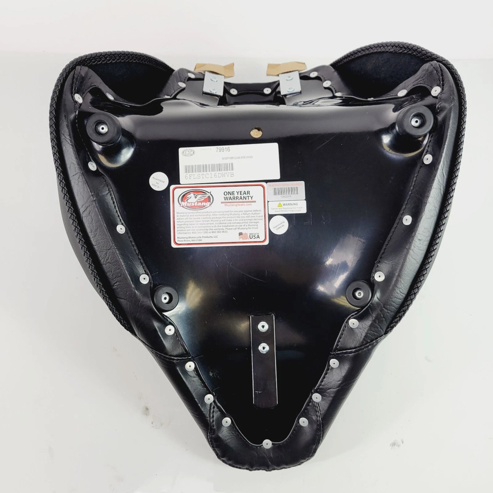 Wide Vintage Solo Seat for Harley Heritage FLSTC (2016–2017) - 79916