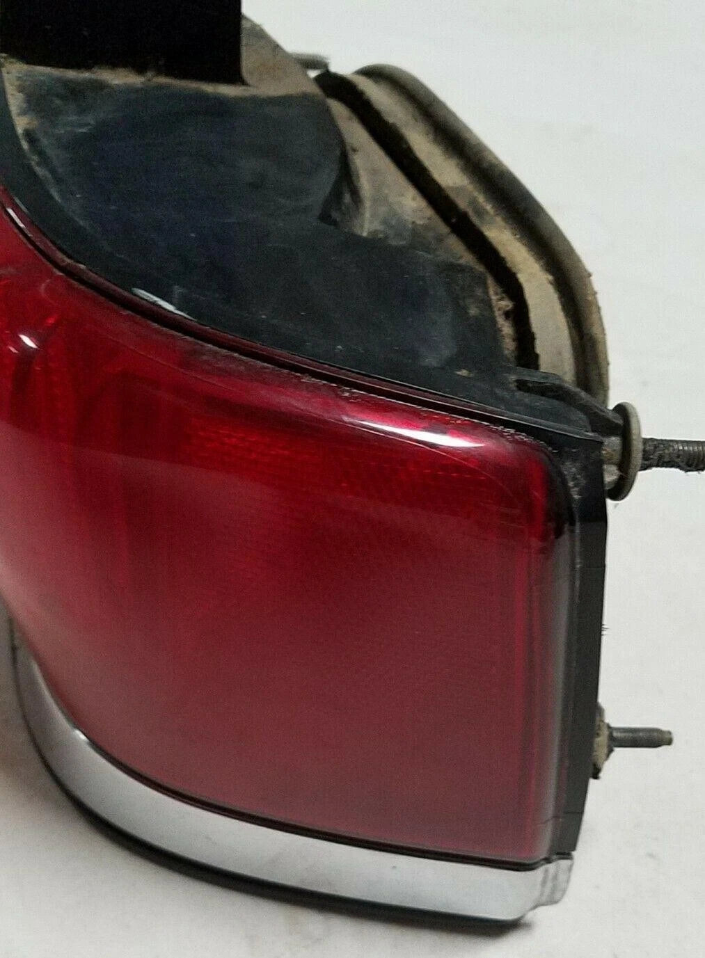 Right Passenger Brake Tail Light Lamp for Lincoln Continental (1990–1993)