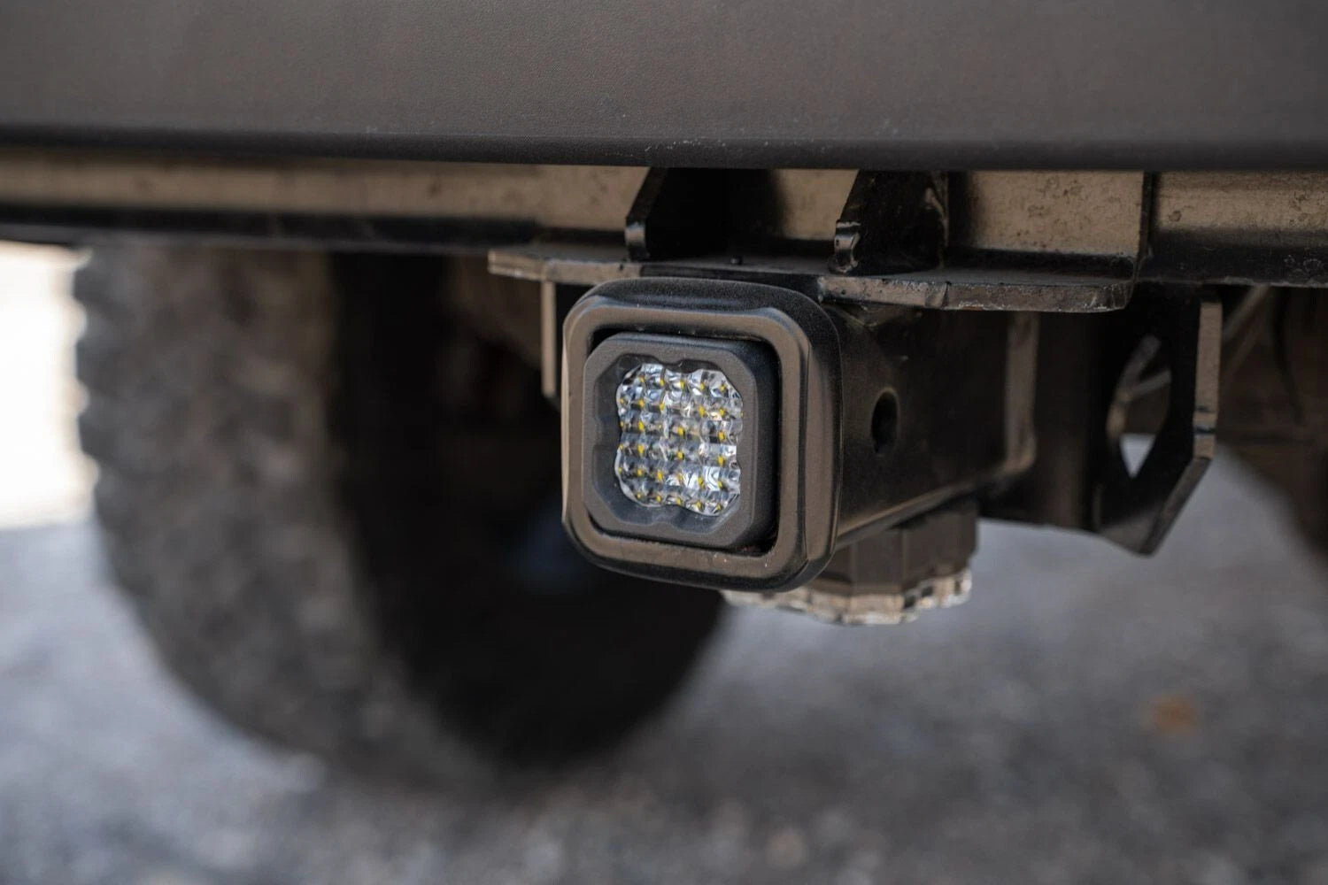 LED Pod Reverse Hitch Mount Kit for Diode Dynamics C1 (2000–2000)