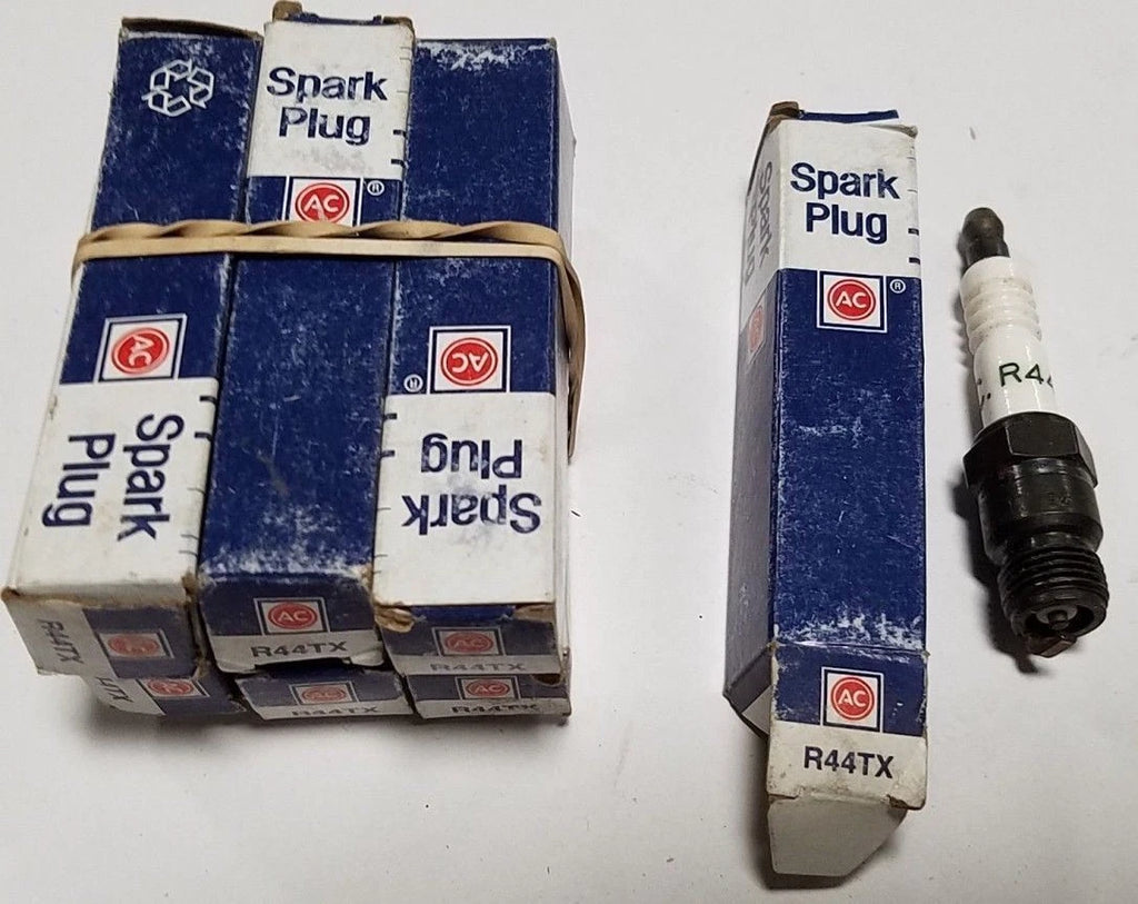 Set of 7 AC Spark Plugs R44TX for