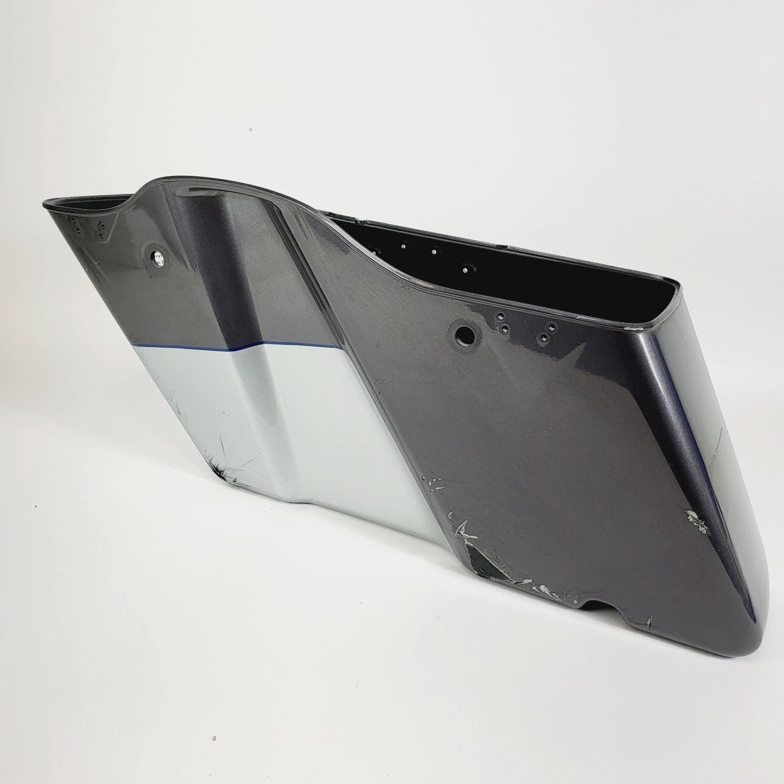 Right Side Saddlebag for Harley Davidson (2014–2023) 2 Tone Silver with Blue Pin