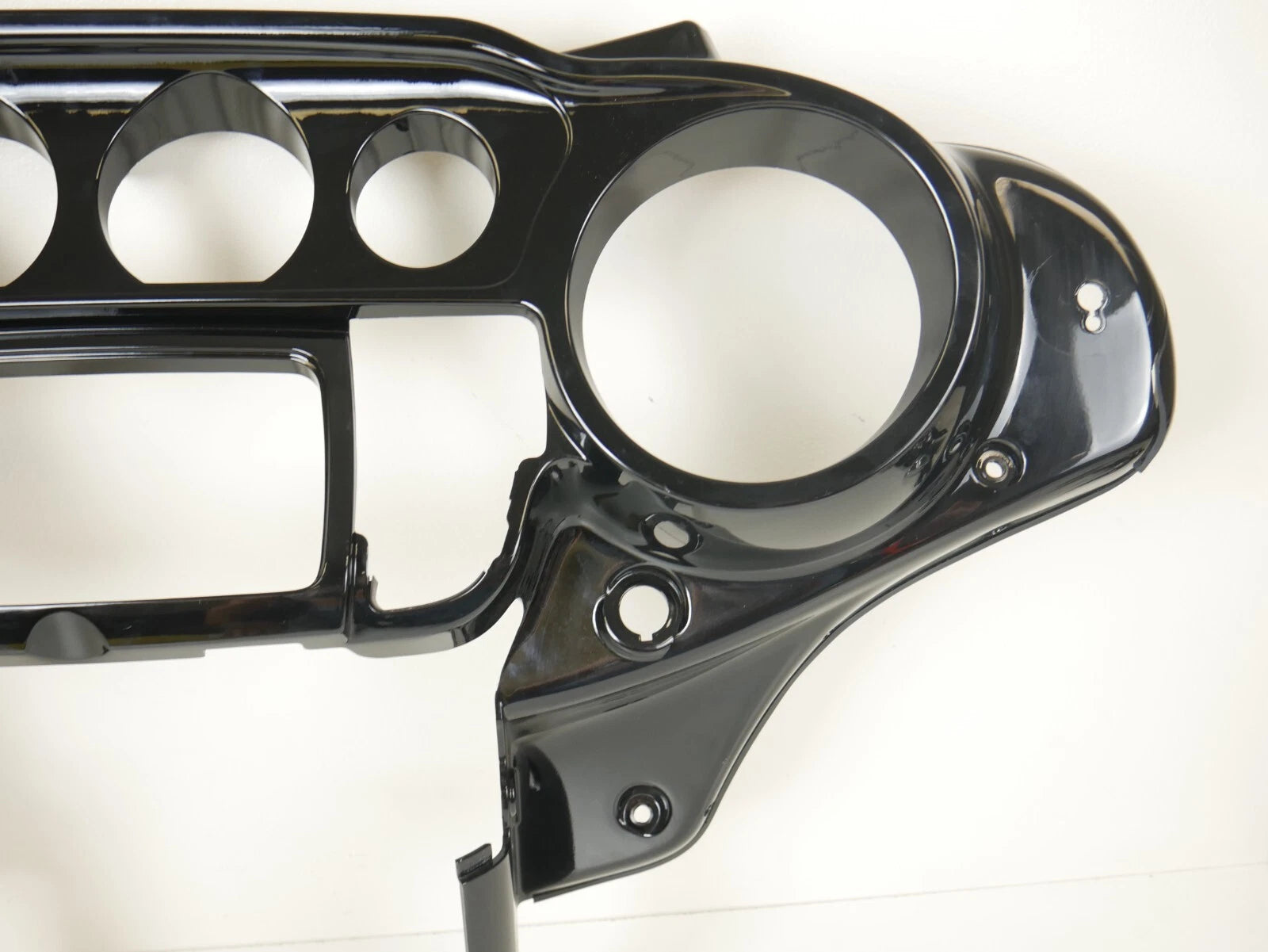 Genuine Batwing Inner Fairing for Harley Touring (2014–2021) Vivid Gloss Black
