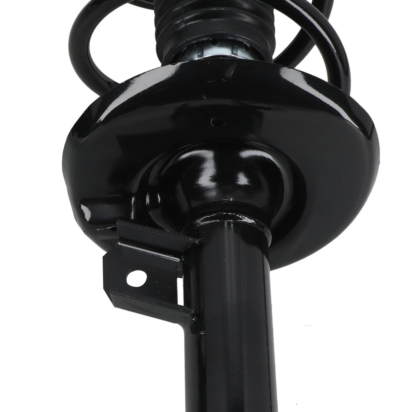 Front Complete Struts w/Coil Springs Assembly for Nissan Rogue (2008–2012)