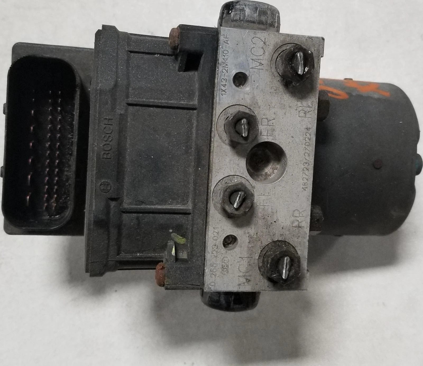 ABS Pump Control for Jaguar X-Type (2002–2003) 1X43-2M110-AF