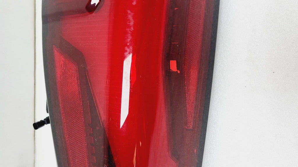 Rear Driver Left Tail Light Lamp Assembly for GMC Sierra 2500 HD (2024–2025) 86579979