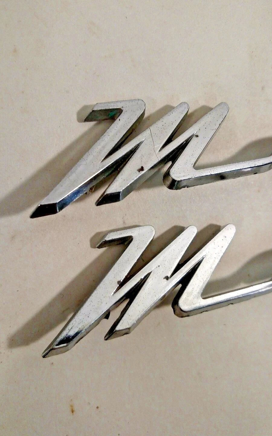 Fender Script Emblems Badge Ornament for Mercury Medalist (1956–1956)
