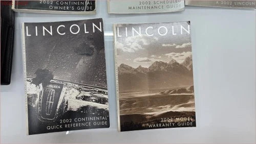 Owners Manual Set with Case for Lincoln Continental (2002)