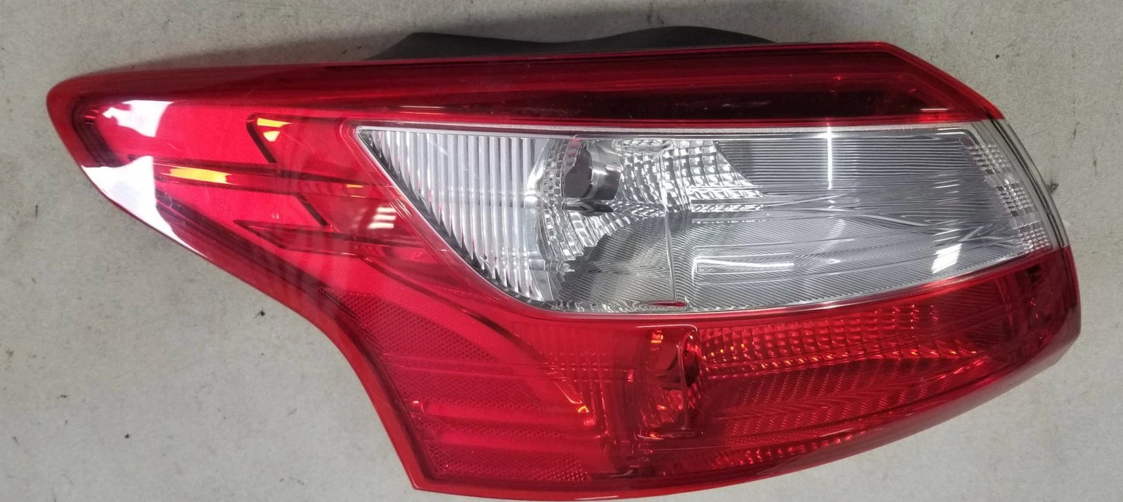 Driver Side Taillight for Ford Focus Sedan (2012–2014) BM51-13405-E