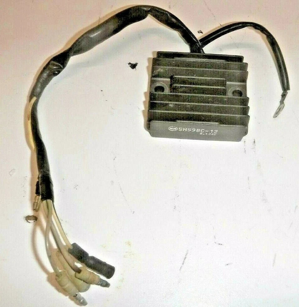 Rectifier Regulator for Honda (2000–2006) 31600-ZV5-003 40-50hp